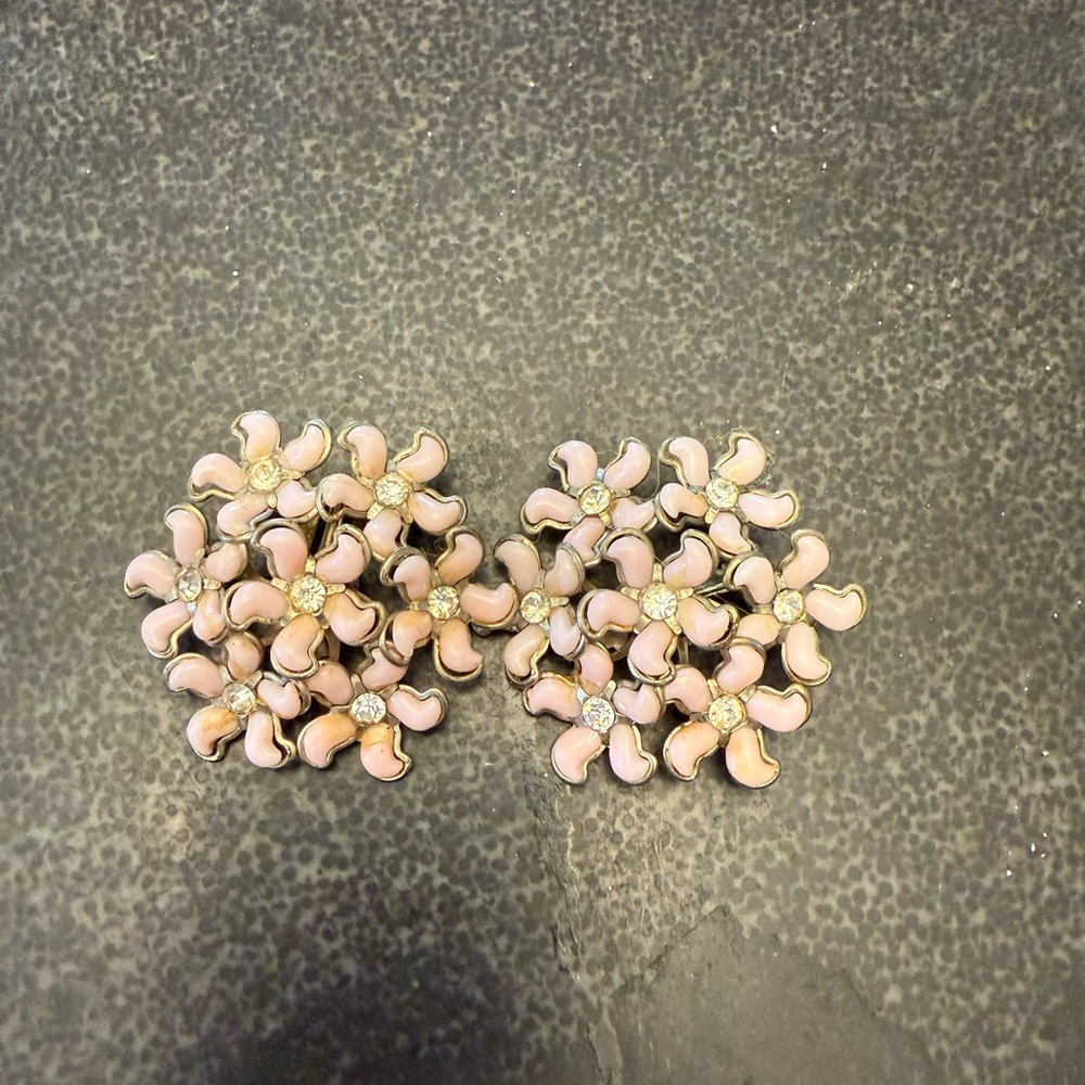 Elegant Pink Floral Earrings - Vintage Clip Ons